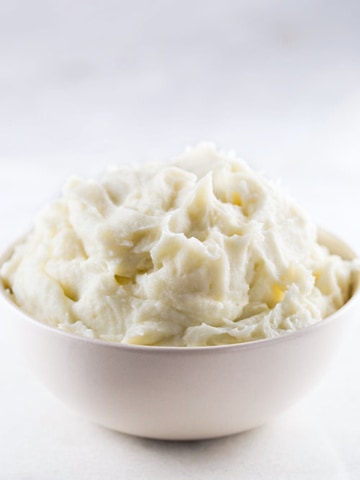 Pressure Cooker Mashed Potatoes | Creamy and Light Mashed Potatoes are Easy to Make | Garlic and Vegan Variations Included