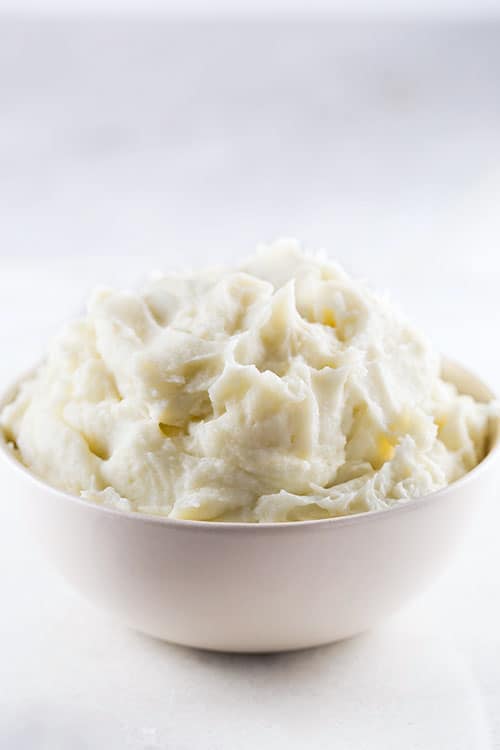 Bowl of mashed potatoes.