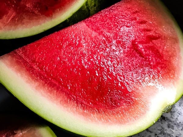 Aufgeschnittene rote Wassermelone.