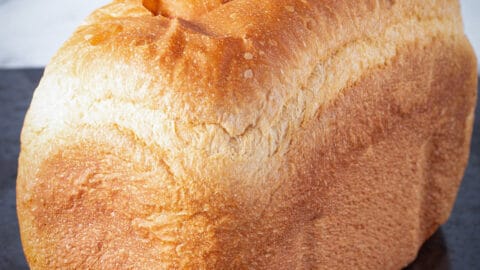 https://cookfasteatwell.com/wp-content/uploads/2020/06/Bread-Machine-Sandwich-Bread-Loaf_Recipe-480x270.jpg