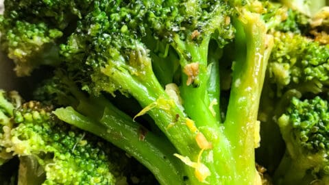 https://cookfasteatwell.com/wp-content/uploads/2021/01/How-to-Cook-Frozen-Broccoli-480x270.jpg