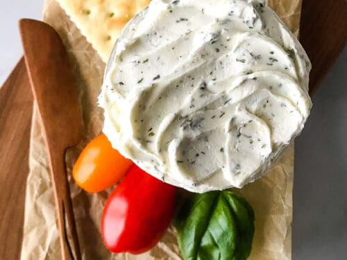 Fresh garlic herb cream cheese spread